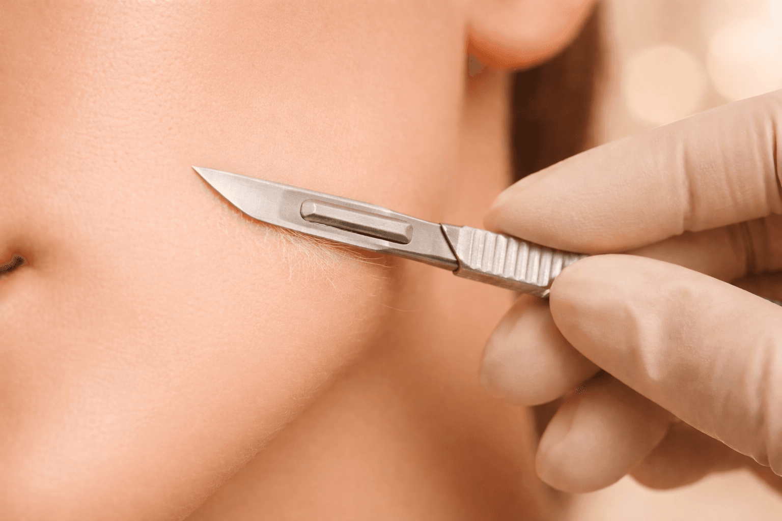 Dermaplaning – Beautique JN Leipzig